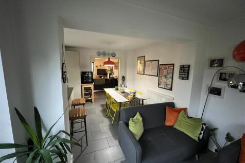 Garden Room/Dining Room