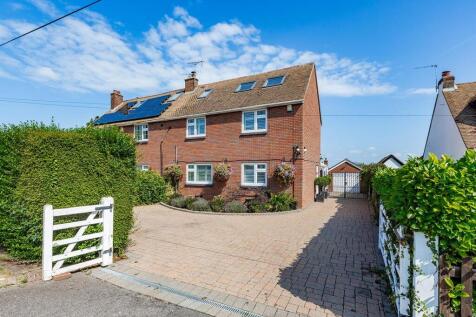 3 Merton Avenue-LR1.jpg