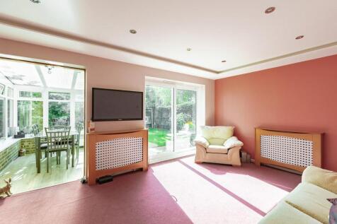 62 Caling Croft-LR11.jpg