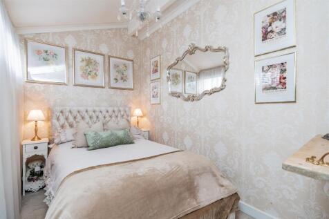 87 Punch Croft-HR18.jpg