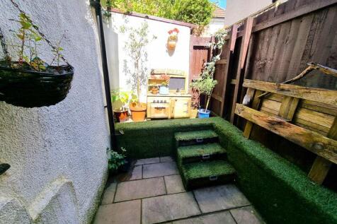 Photo 24