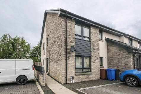 12 Balmoral - Red...
