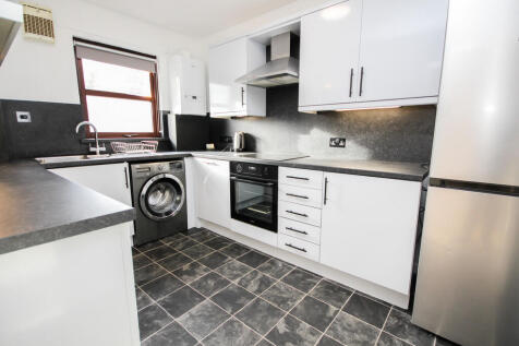 18a Hopetoun Rd -...