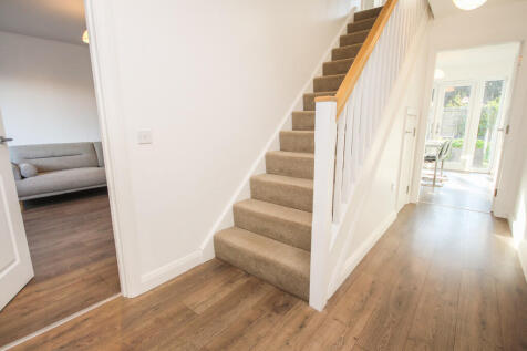 11 Breistonhill V...