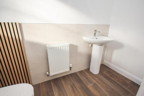 11 Breistonhill V...