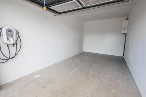 11 Breistonhill V...