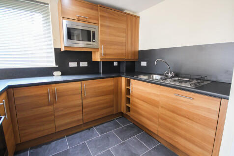 26 Carmondean - L...