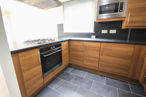 26 Carmondean - L...