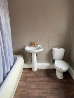 BATHROOM/W.C.