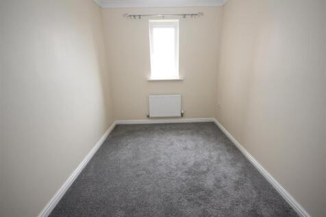 bed 2.JPG