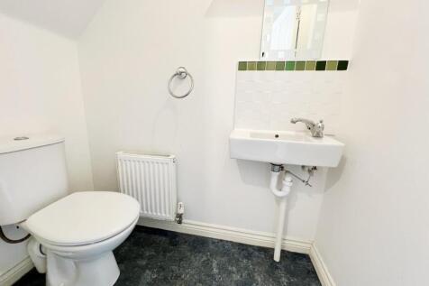Cloakroom/WC