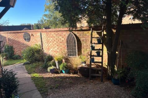 Side garden