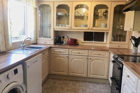 Fitted Kitchen