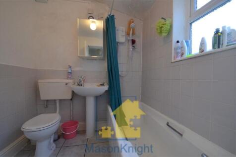 Bathroom touchup - Copy.jpg