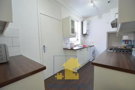 Kitchen2.jpg