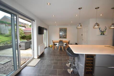 Fitted Kitchen/ Livi