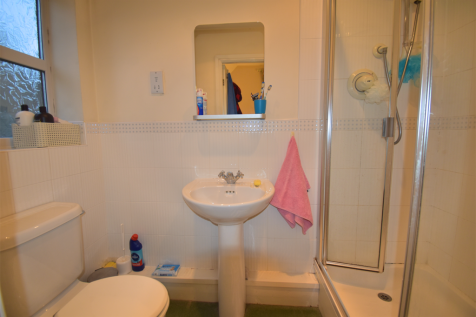 En suite Shower Room