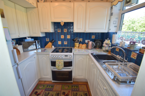 Fitted Kitchen