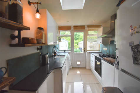 Fitted Kitchen 
