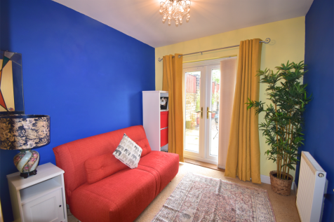 Bedroom 3 / Office 