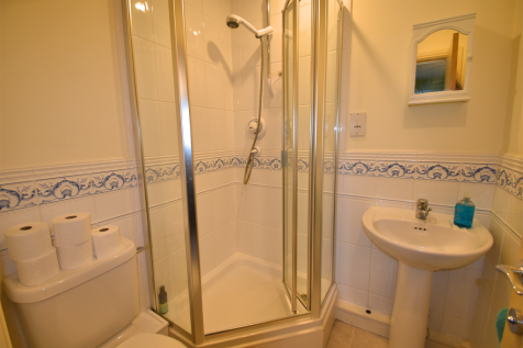 En suite Bathroom