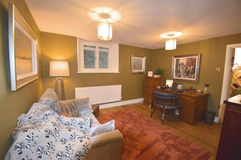 Bedroom 3/Office