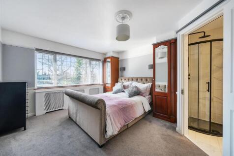 Bedroom.jpg