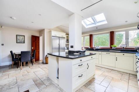 Kitchen.jpg
