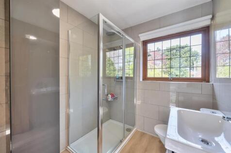 Shower Room.jpg