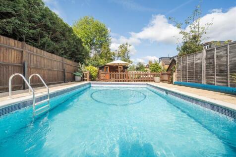 Pool (2).jpg