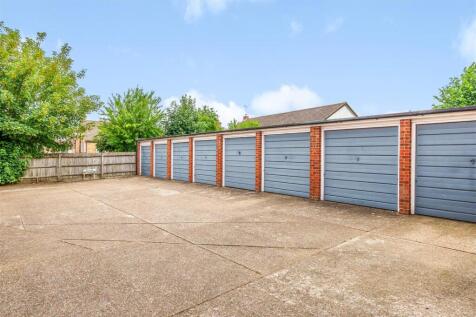 Garage.jpg