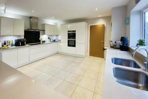 Kitchen 3