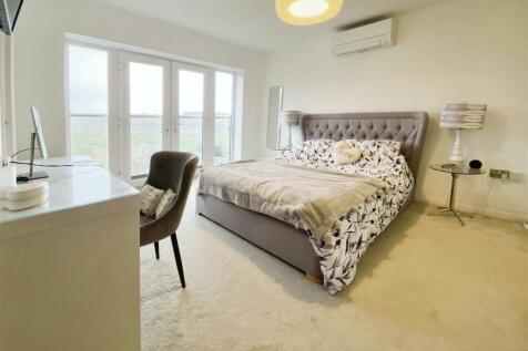 M Bedroom 2