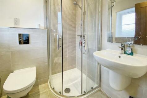 En-suite Bed 2