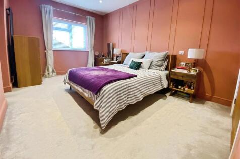 dd41394c-Bedroom.jpg