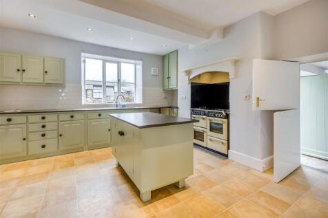 8526613-interior26.jpg