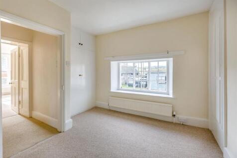 8526613-interior19.jpg