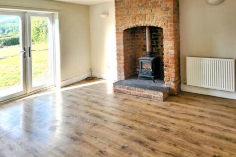 pbox-living_room-310810.jpg