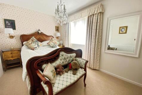 Bedroom.jpg