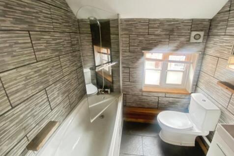 pbox-bathroom-339266.jpeg