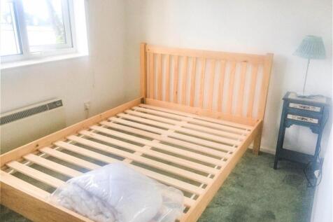 Main Bedroom  26 Falcons Way.JPG