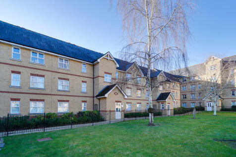 25 Winstanley Cou...