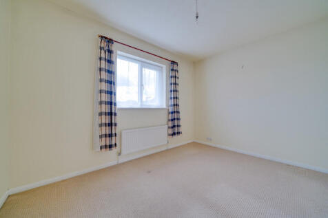 98 Dart Close, St...