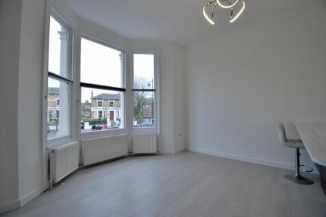 Open-Plan Living/Dining/Kitchen