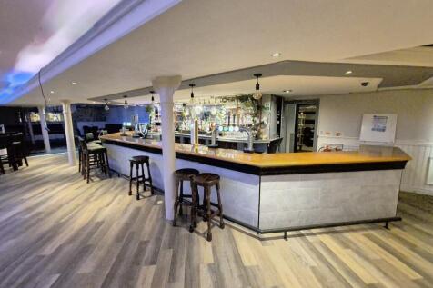 Main Bar