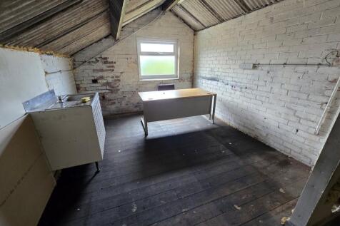 First Floor Room 1