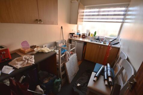 Kitchen/Staff Room