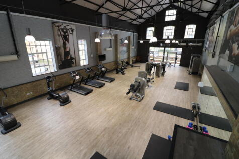 RESIDENTS GYM