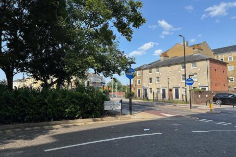 Brromfield Road