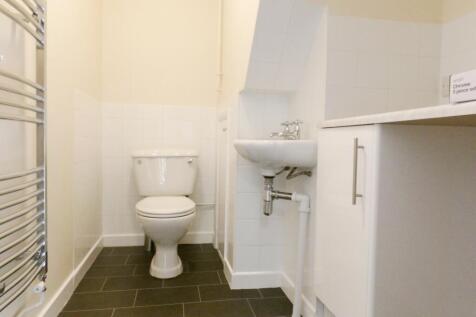 Cloakroom/Utility